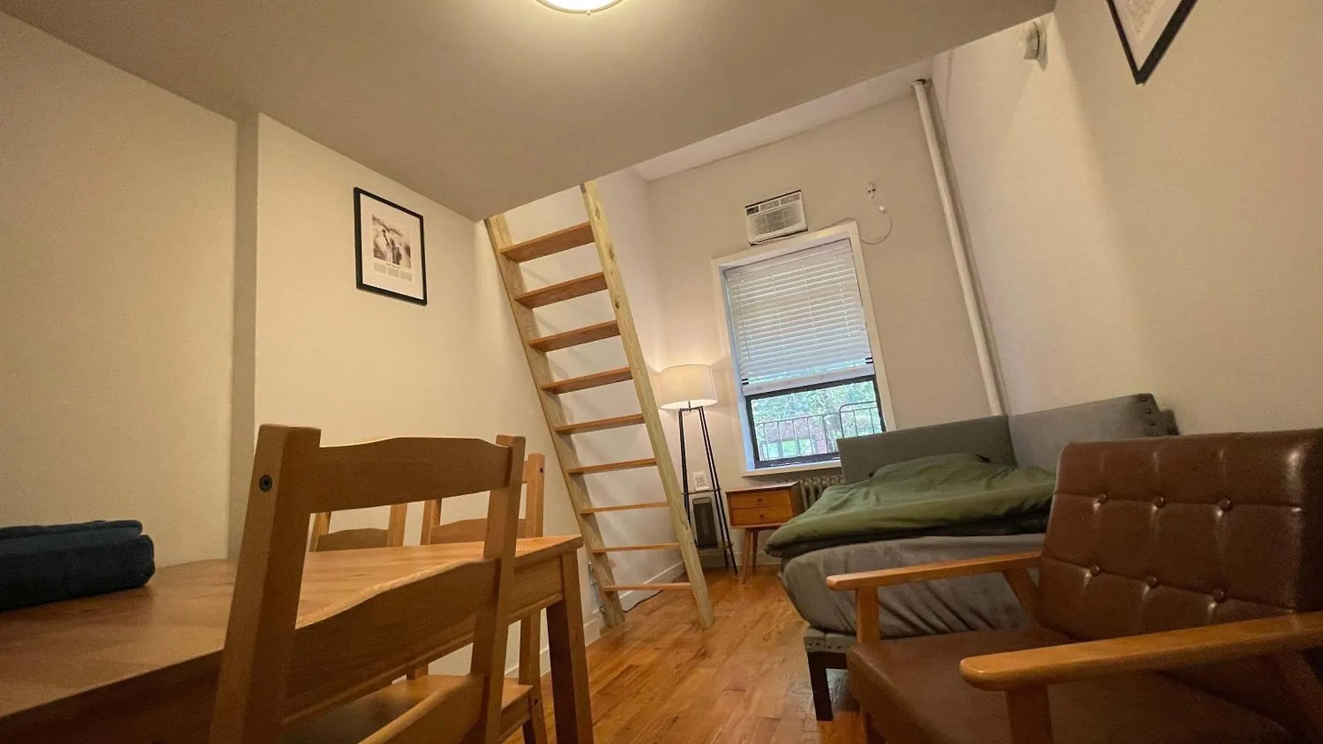 Union Square Studio 4 With Shower - Shared Toilet 纽约